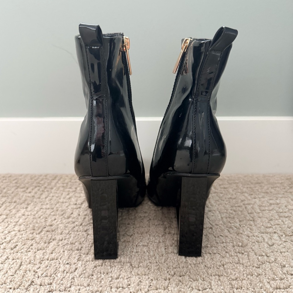 River Island Patent Ankle Boots Black Architectural Block Heel Booties Size 8 - Picture 4 of 7